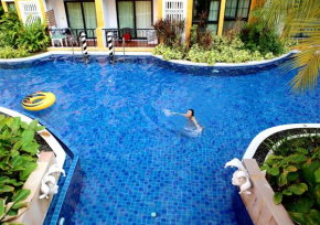 Venetian Poseidon Pool Hotel